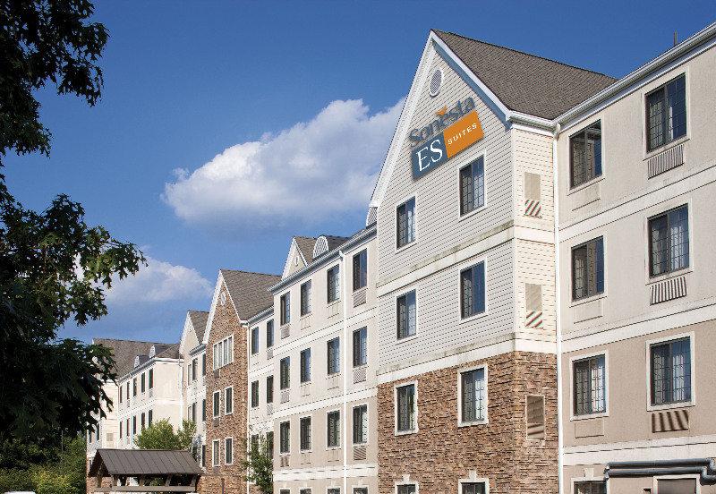 Staybridge Suites Boston - Burlington By Ihg Εξωτερικό φωτογραφία