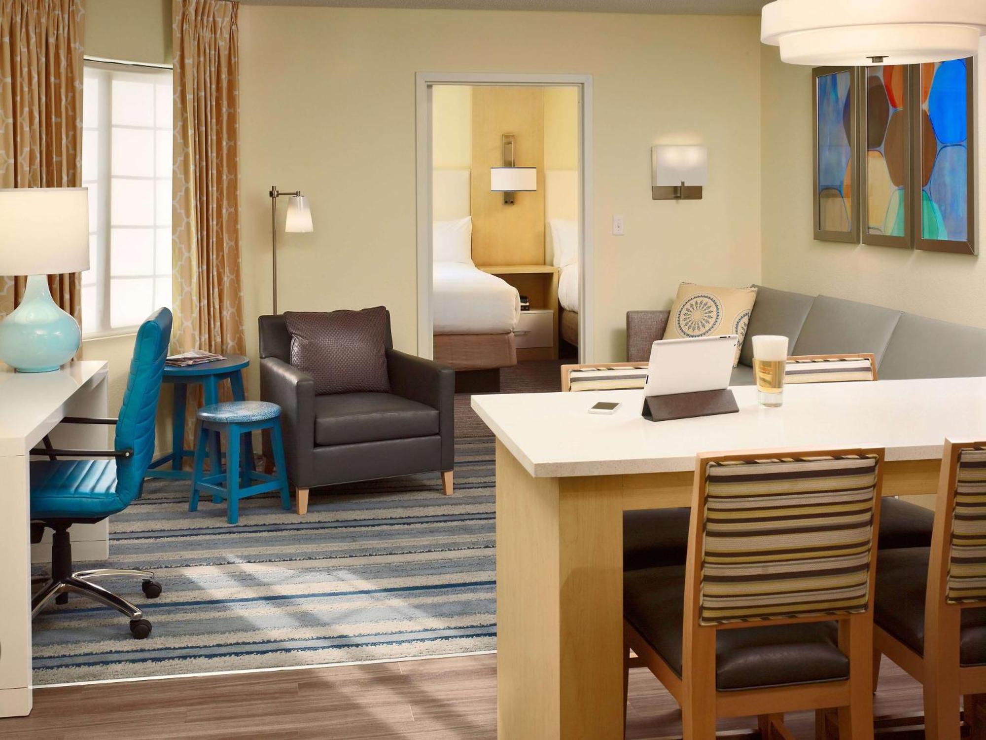 Staybridge Suites Boston - Burlington By Ihg Εξωτερικό φωτογραφία