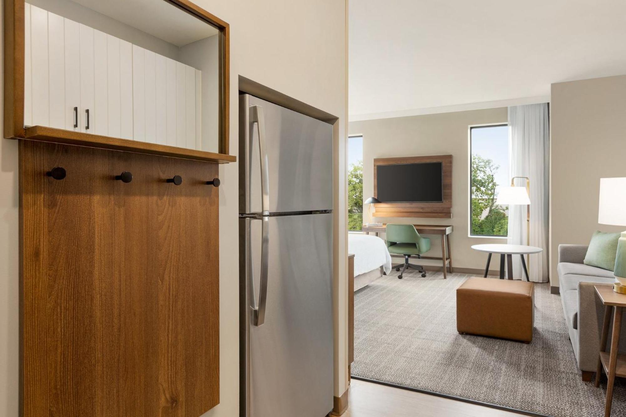 Staybridge Suites Boston - Burlington By Ihg Εξωτερικό φωτογραφία